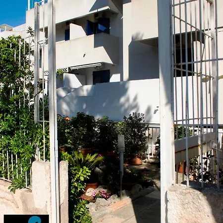 Ripa Aparthotel *